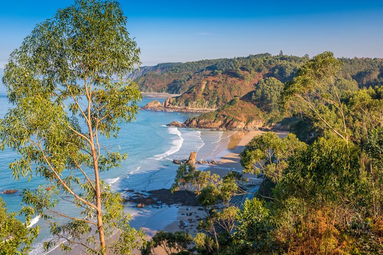 Playa de Aguilar (Cudillero)