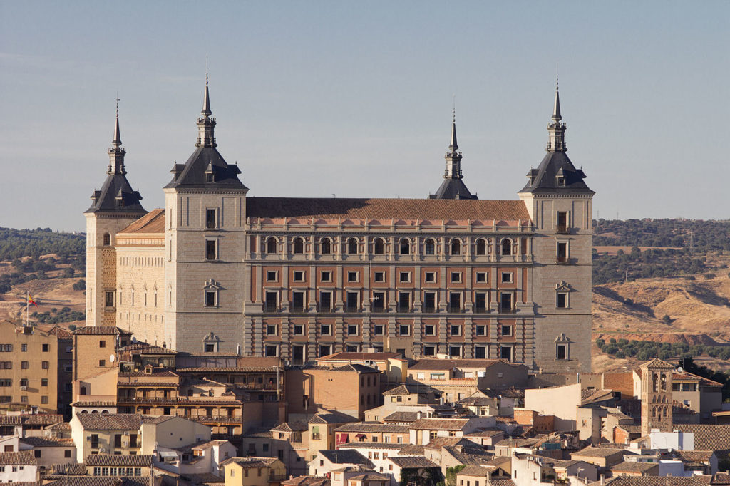 1280px Alcázar de Toledo 03