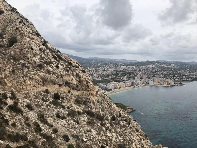 Vista desde la parte trasera del peñón de Ifach (Calpe)