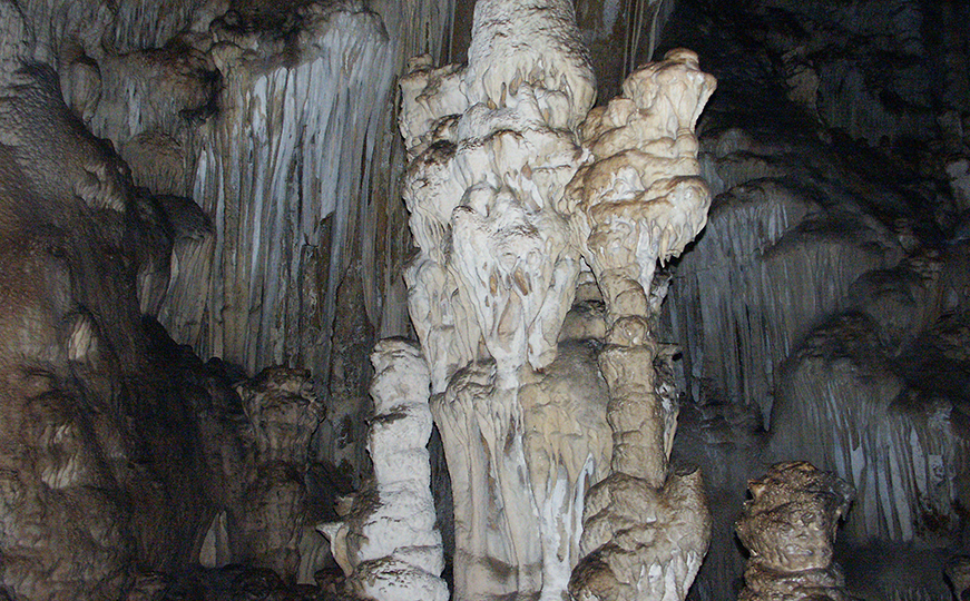 Cueva Hermosa (Cortes de Pallás)