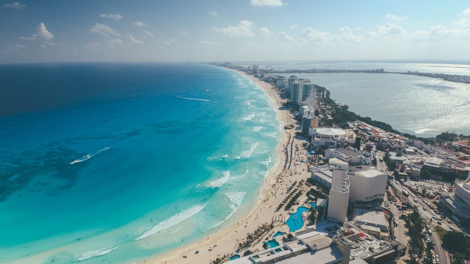 Ruta por las mejores playas del Caribe de México