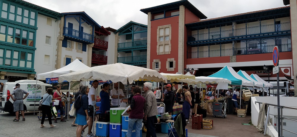 MERCADILLO HENDAYA