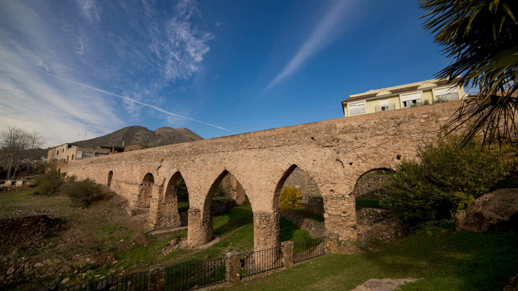 Puente de piedra en Vall d'Uixó