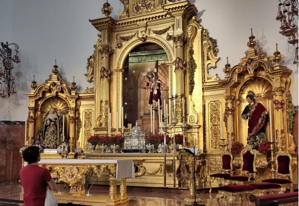 Interior de la Basílica de Jesús del Gran Poder, en Sevilla